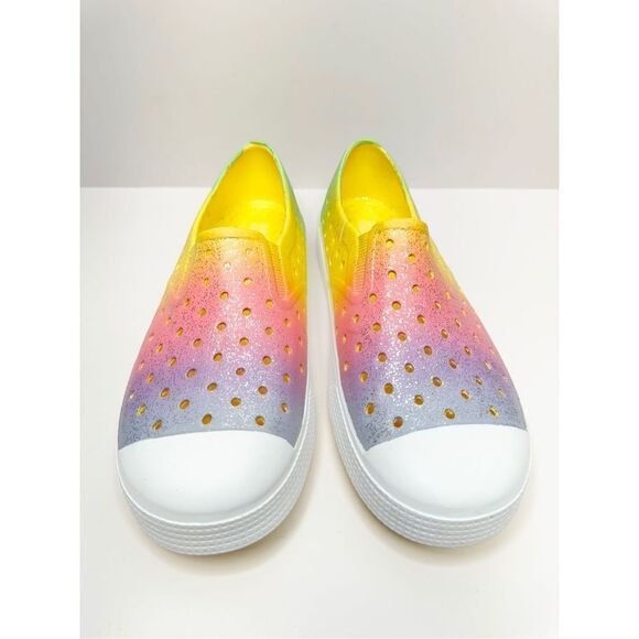 London Fog Girl Shoes Size 3 Rainbow Slip On Casual School Shoes - Picture 3 of 7
